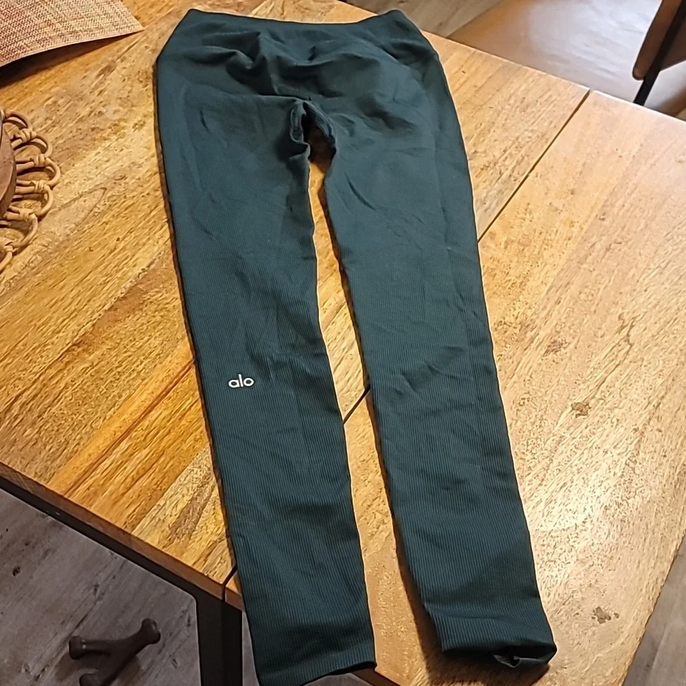 Alo leggings
